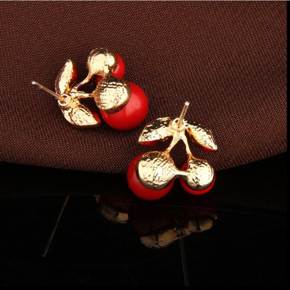 Gold plated cherries stud earrings NWOT - Picture 3 of 4